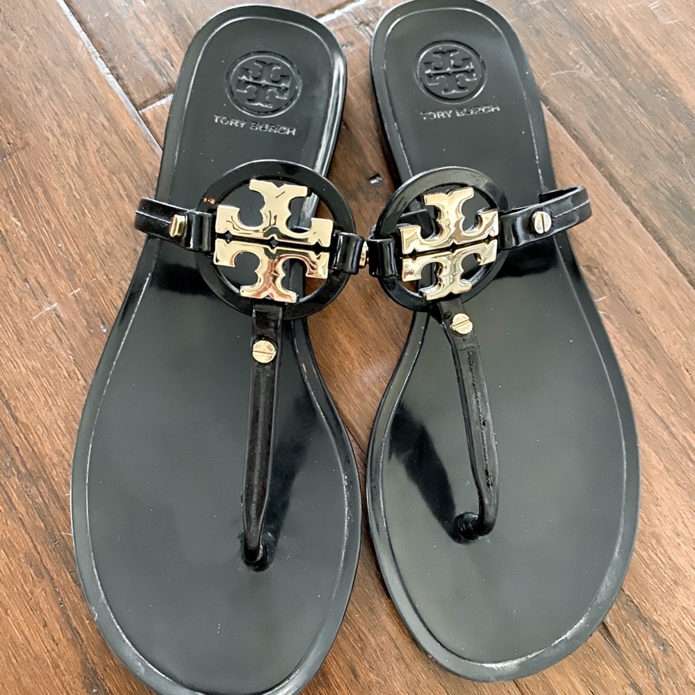 Tory Burch Mini Miller • Size 6